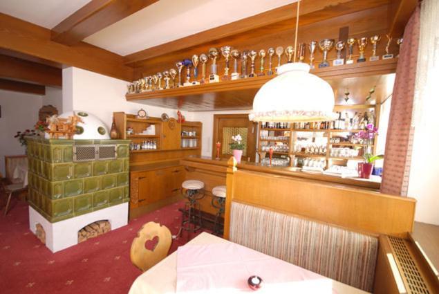 Hotel-Pension Flora Заалбах-Хинтерглем Екстериор снимка