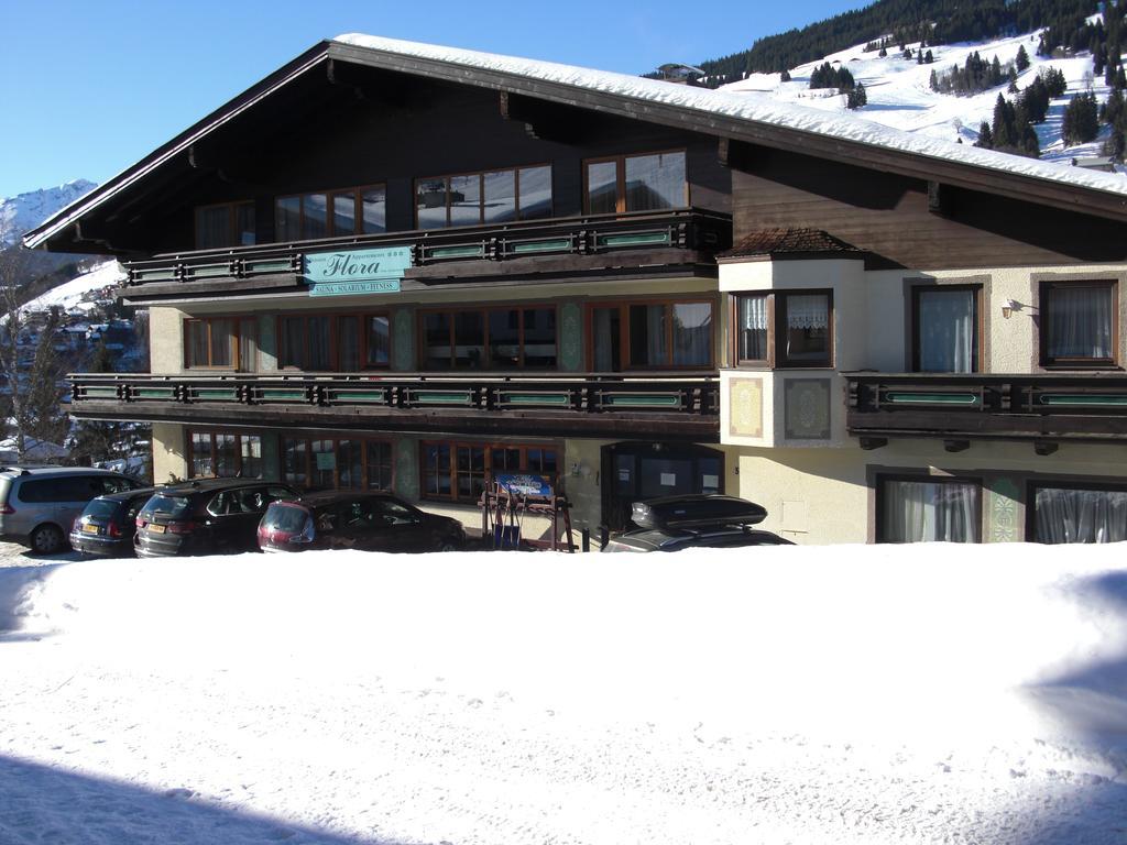 Hotel-Pension Flora Заалбах-Хинтерглем Екстериор снимка